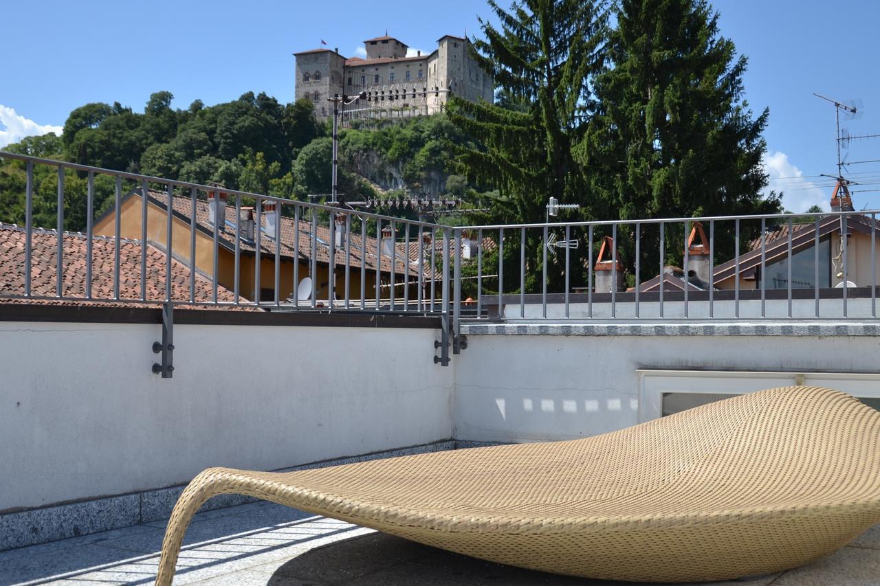 Hotel Ponti Angera Exteriér fotografie