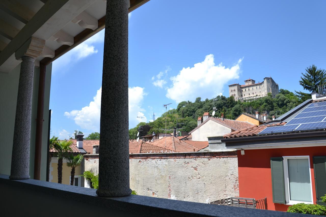 Hotel Ponti Angera Exteriér fotografie