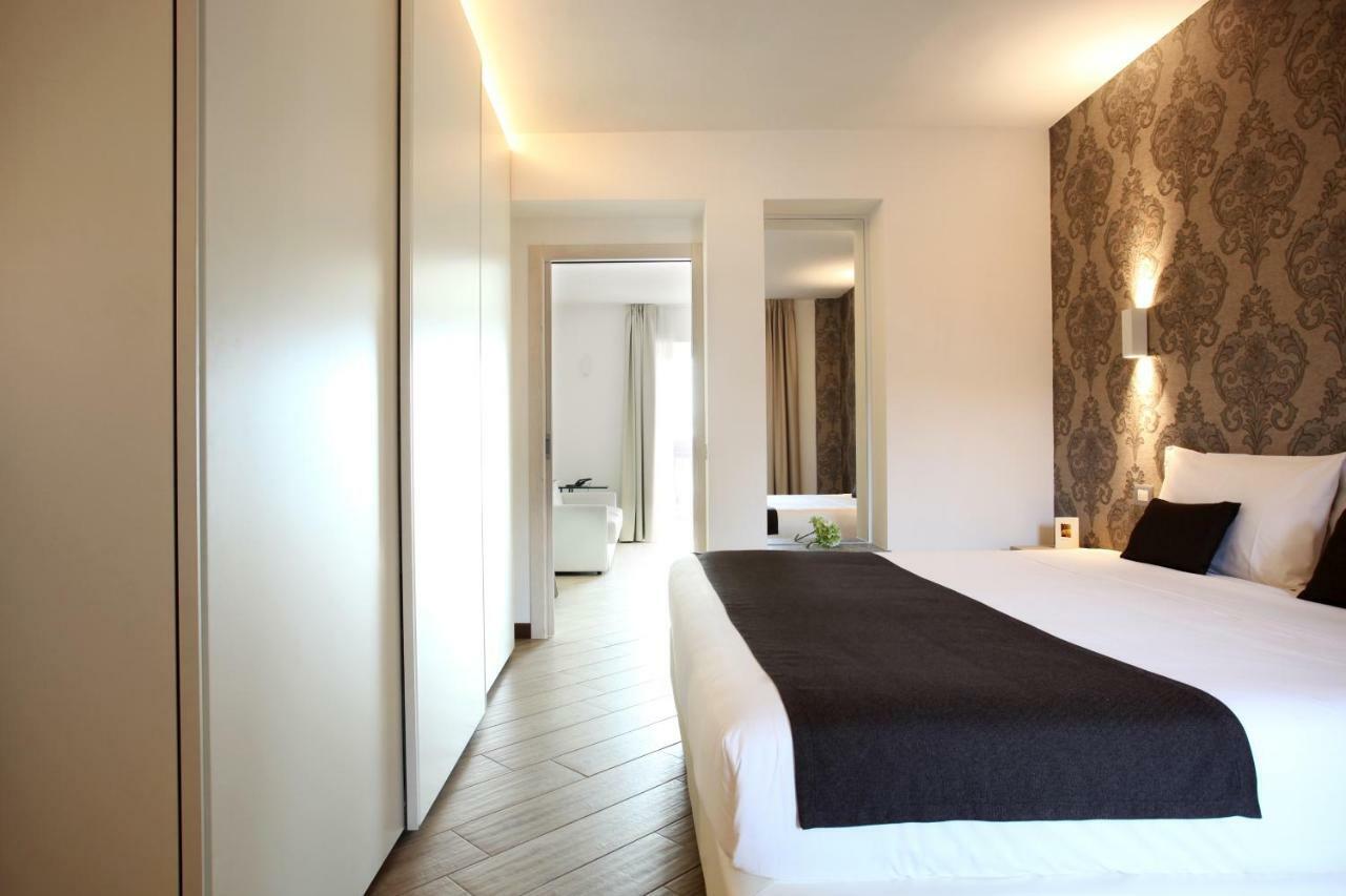 Hotel Ponti Angera Exteriér fotografie