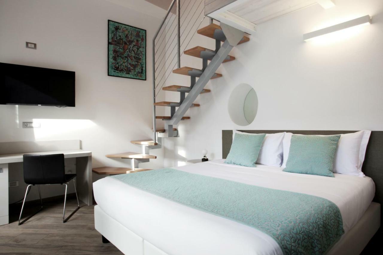 Hotel Ponti Angera Exteriér fotografie